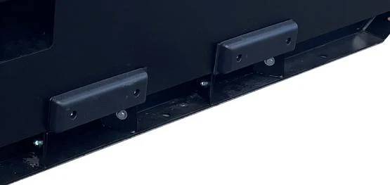 BFB base frame bumpers at the forklift pockets